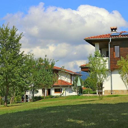 Sinjirite Complex Otel Elena Dış mekan fotoğraf