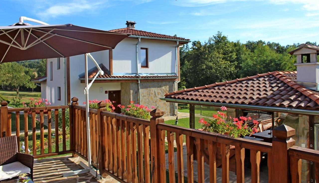 Sinjirite Complex Otel Elena Dış mekan fotoğraf
