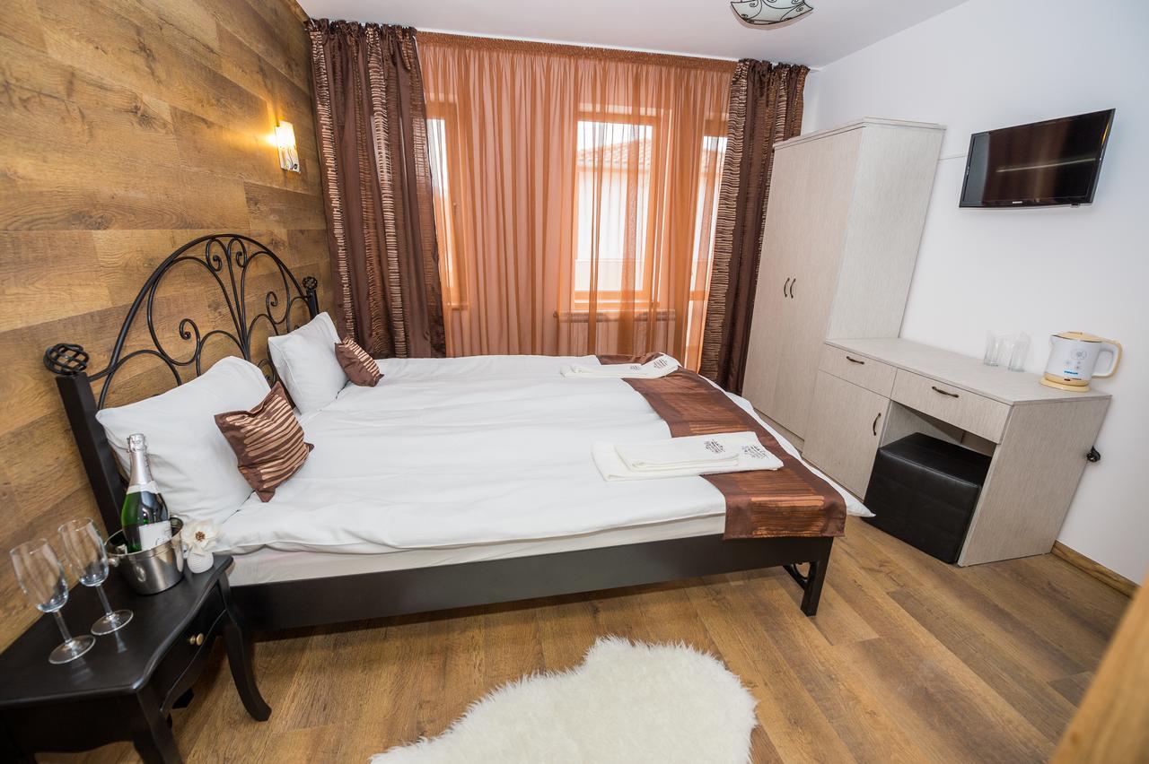 Sinjirite Complex Otel Elena Dış mekan fotoğraf