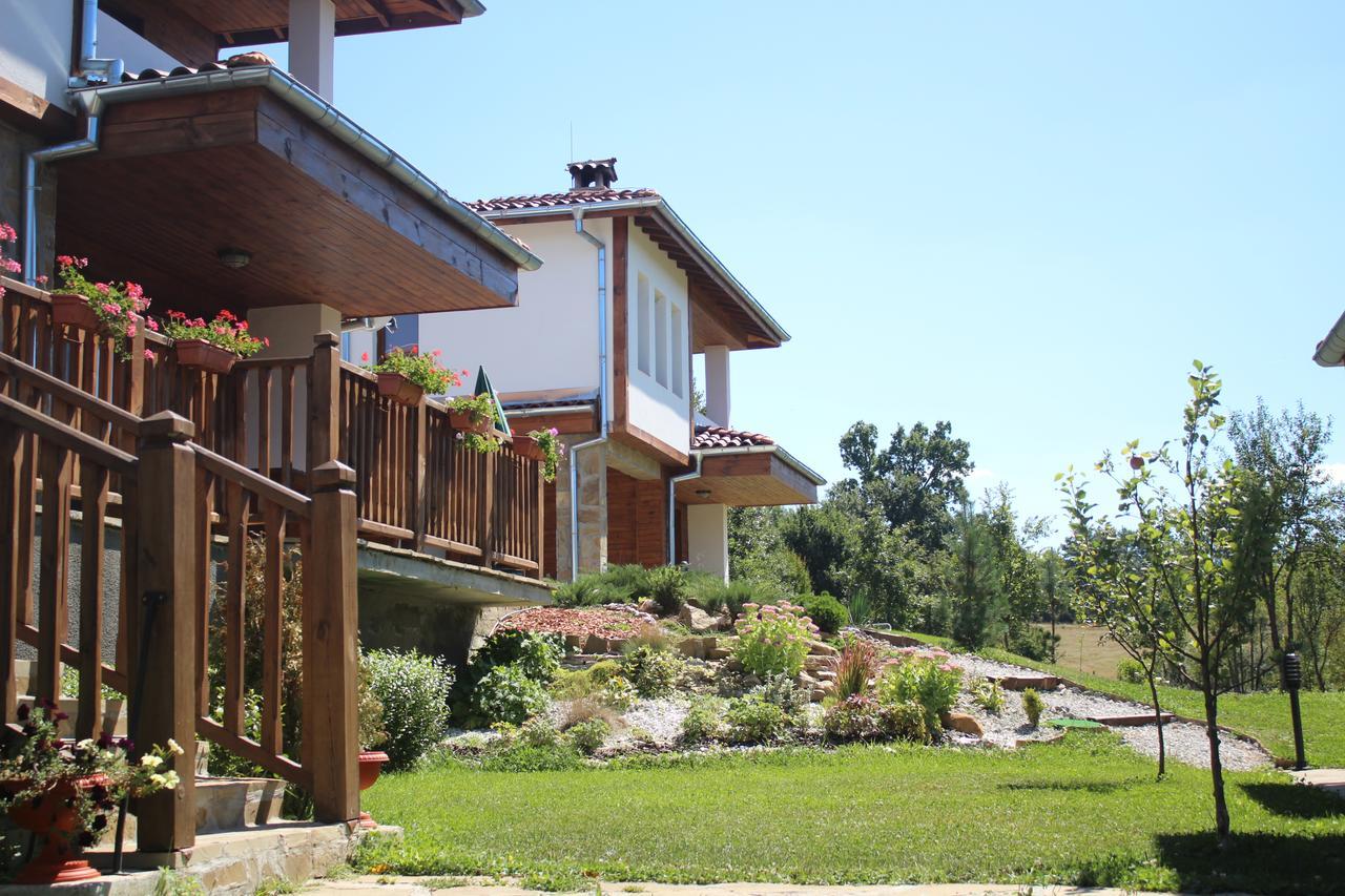 Sinjirite Complex Otel Elena Dış mekan fotoğraf