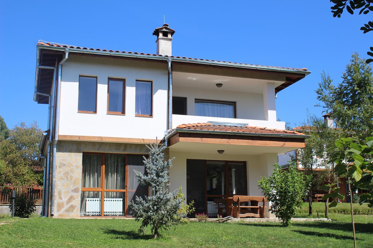 Sinjirite Complex Otel Elena Dış mekan fotoğraf