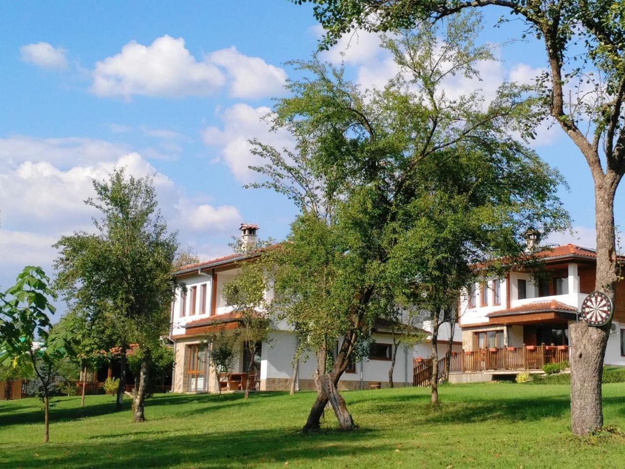 Sinjirite Complex Otel Elena Dış mekan fotoğraf